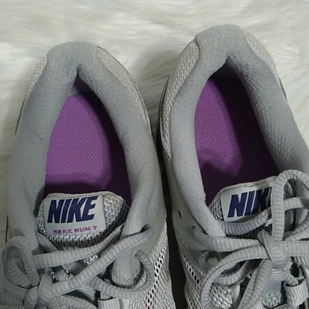 Nike reax run